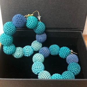 Misa crochet dots earrings